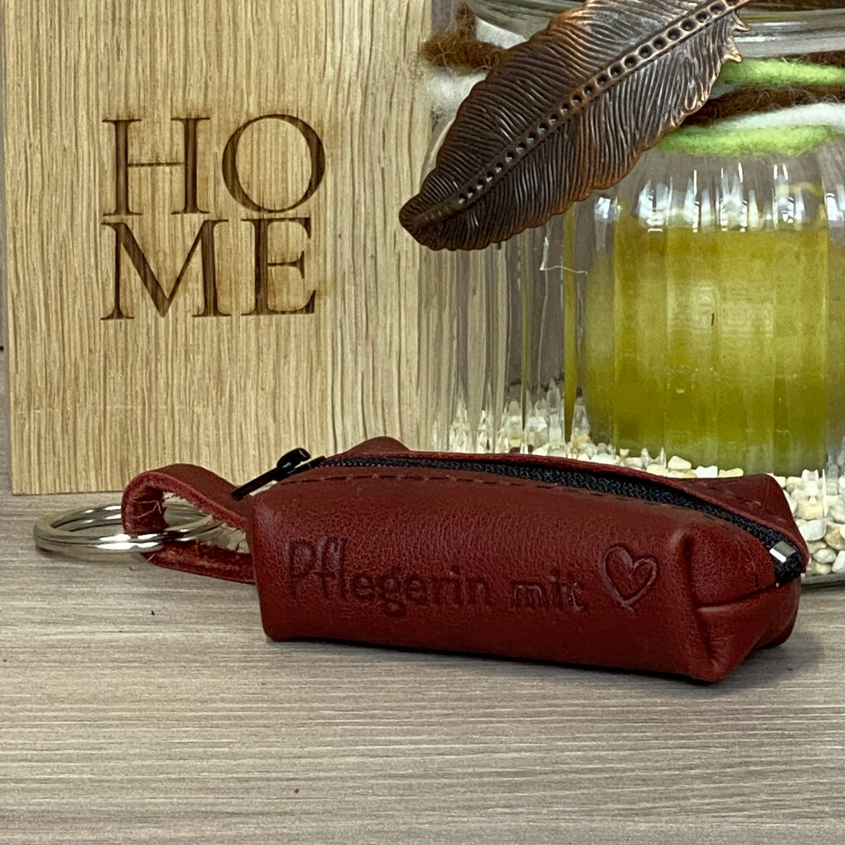 Schlüsseltasche Pfleger / Pflegerin mit Herz,