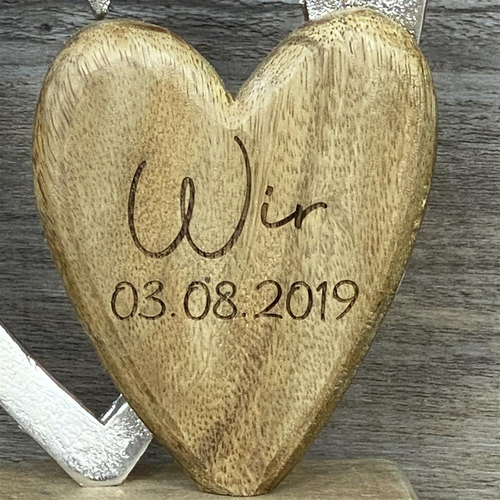 Dekoherzen aus Mangoholz und Metall, personalisierbar