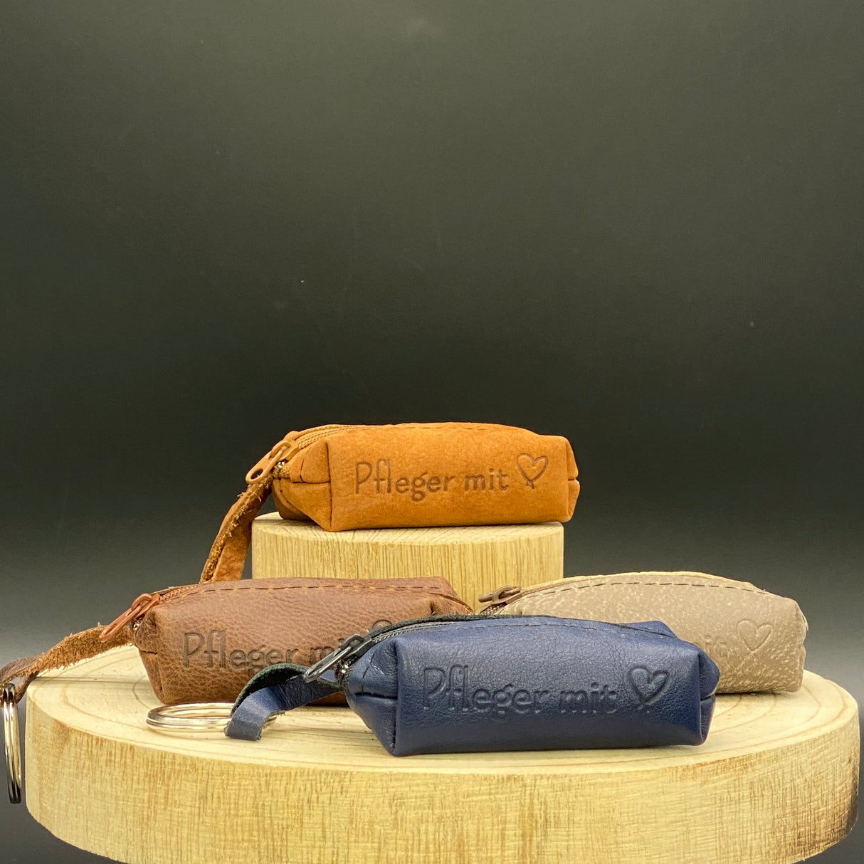 Schlüsseltasche Pfleger / Pflegerin mit Herz,