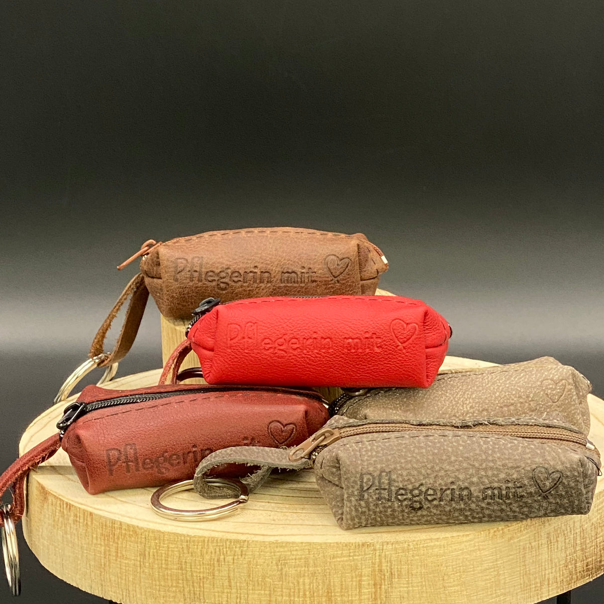 Schlüsseltasche Pfleger / Pflegerin mit Herz,