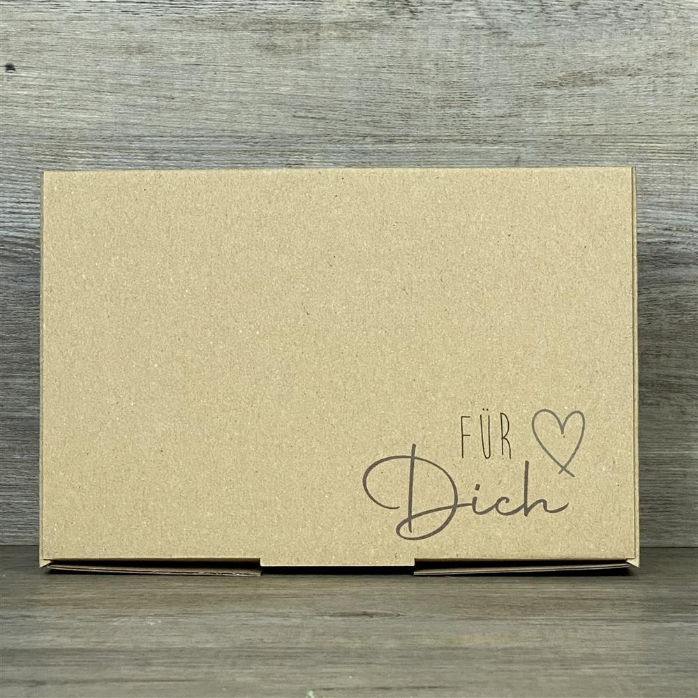 Wunderschöner Geschenkkarton aus hochwertigem Kraftkarton. 5 Stück, Größe: 23,5 x 16 x 5 cm. Aufdruck: „Für Dich“ – ideal für kleine Geschenke und liebevolle Überraschungen.