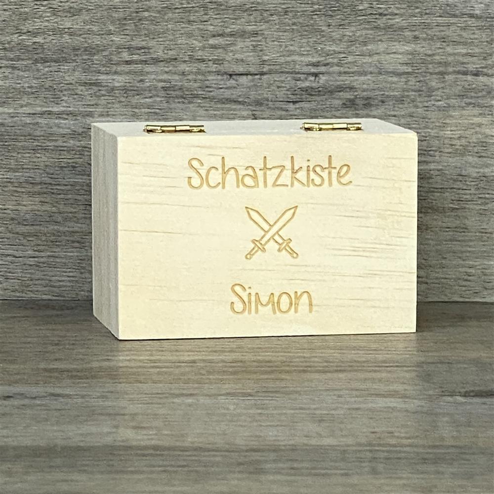 Holzkästchen Schatzkiste, personalisiert