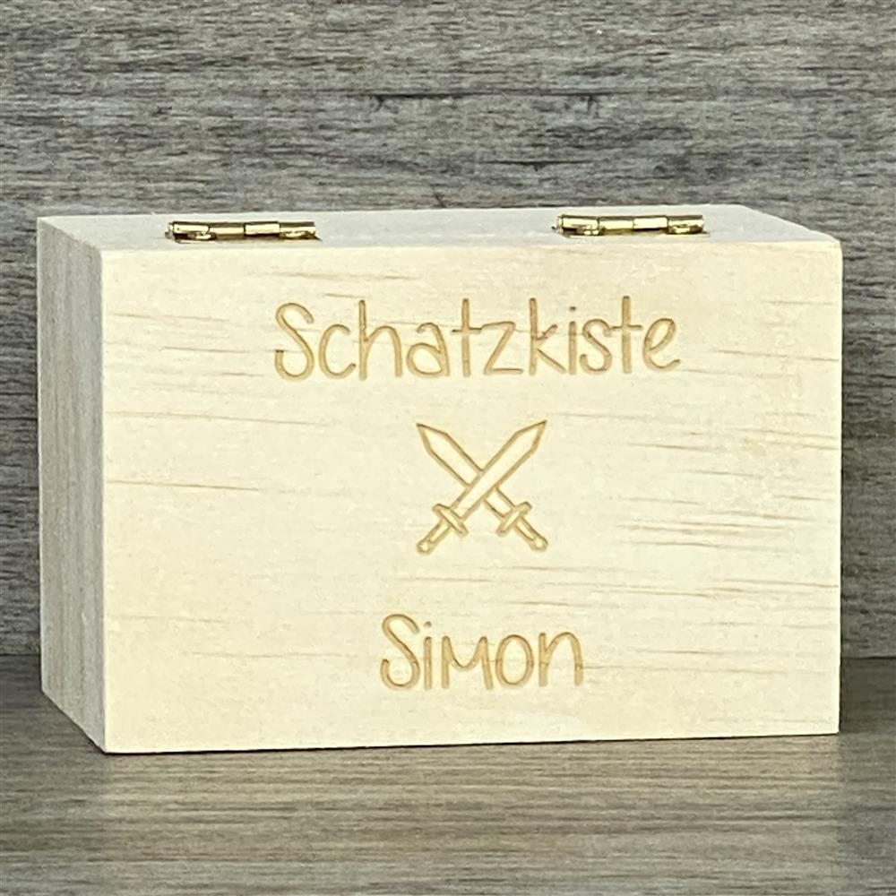 Holzkästchen Schatzkiste, personalisiert