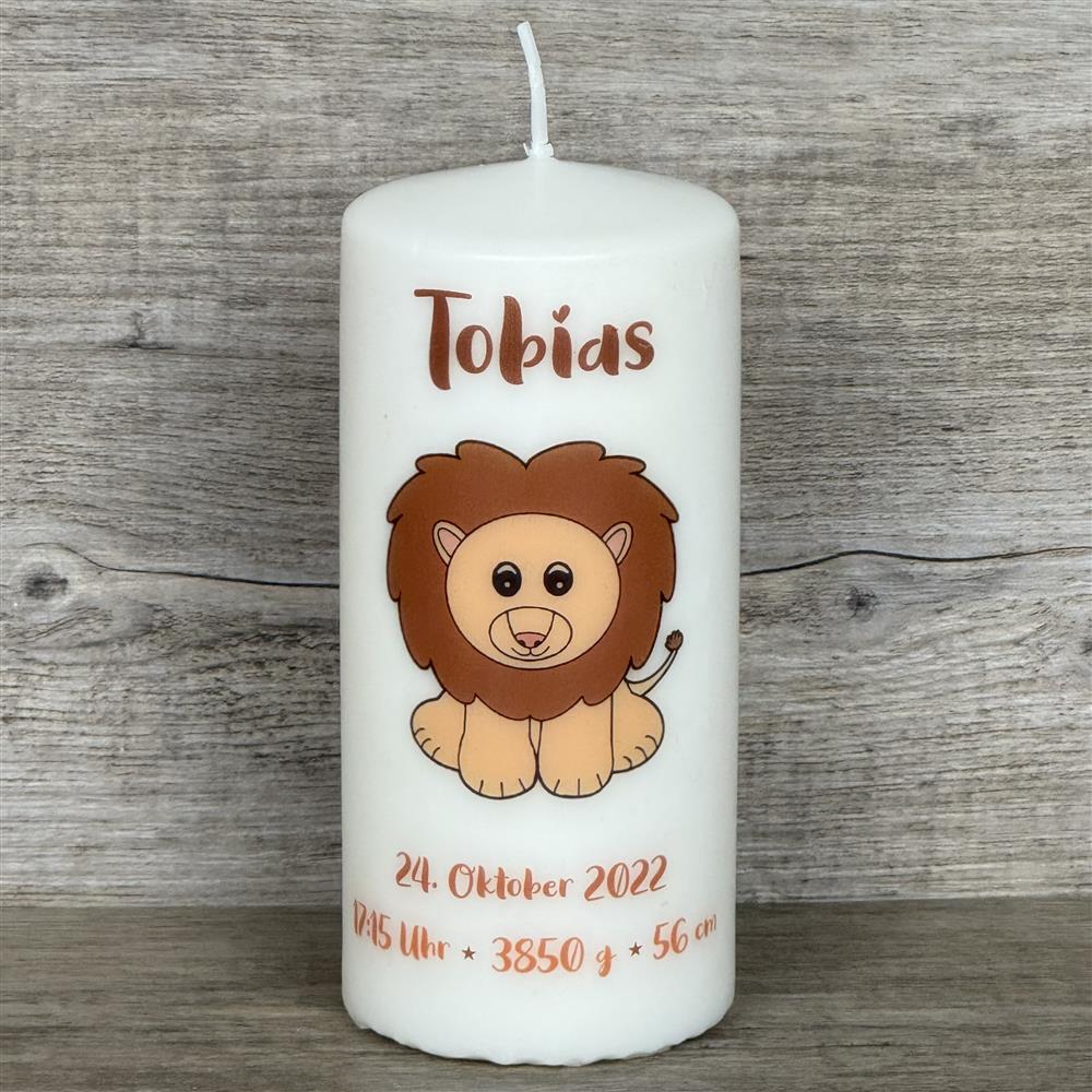 Kerze 15 x 6cm, Geburt - Löwe, personalisiert