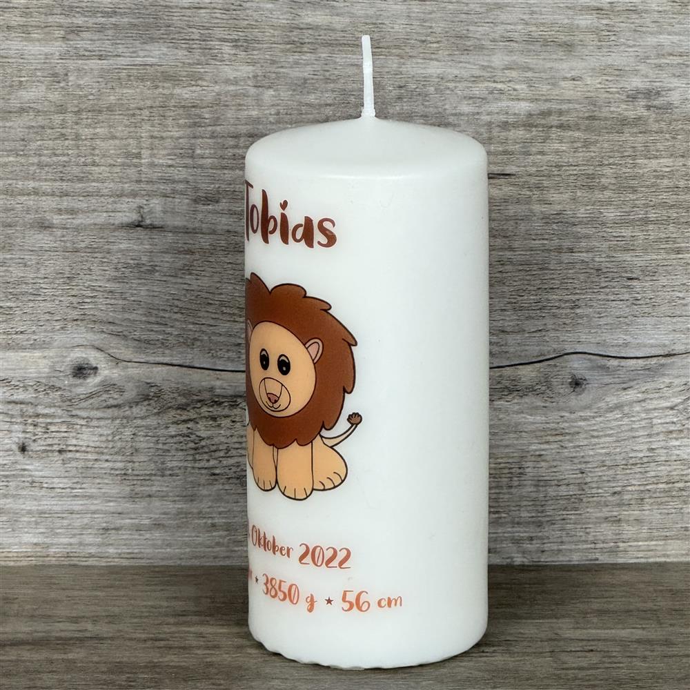 Kerze 15 x 6cm, Geburt - Löwe, personalisiert