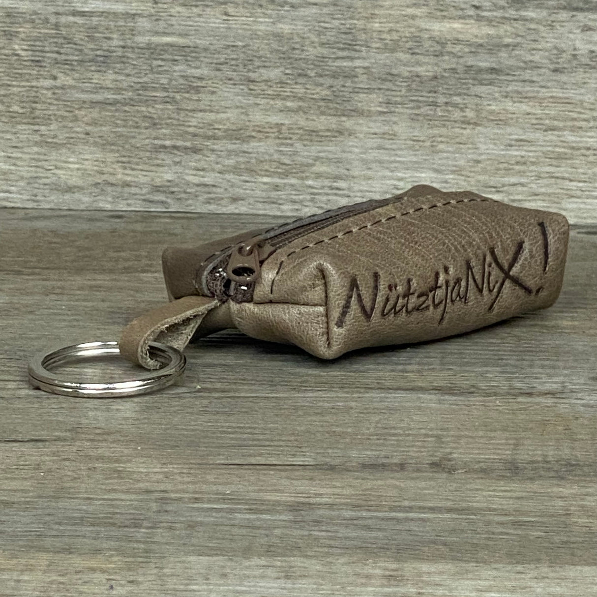 Schlüsseltasche Nützt ja nix, personalisierbar