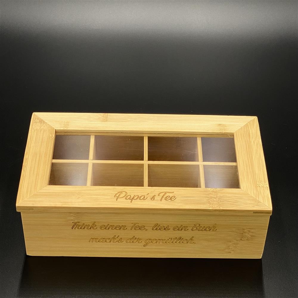 Diese elegante Bambus-Teebox eignet sich hervorragend als Geschenk für Freundinnen, Mama oder Oma – perfekt zu Ostern, Geburtstag oder besonderen Anlässen. Mit 6 oder 8 Fächern und persönlicher Lasergravur auf Deckel und Vorderseite wird sie zum liebevollen Unikat. Stilvoll, praktisch und dekorativ zugleich. Ein hochwertiges Präsent, das Tee und Entspannung auf besondere Weise verbindet.
