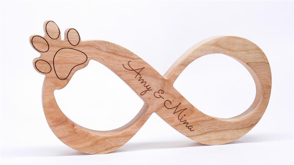 Unendlich Hundetatze