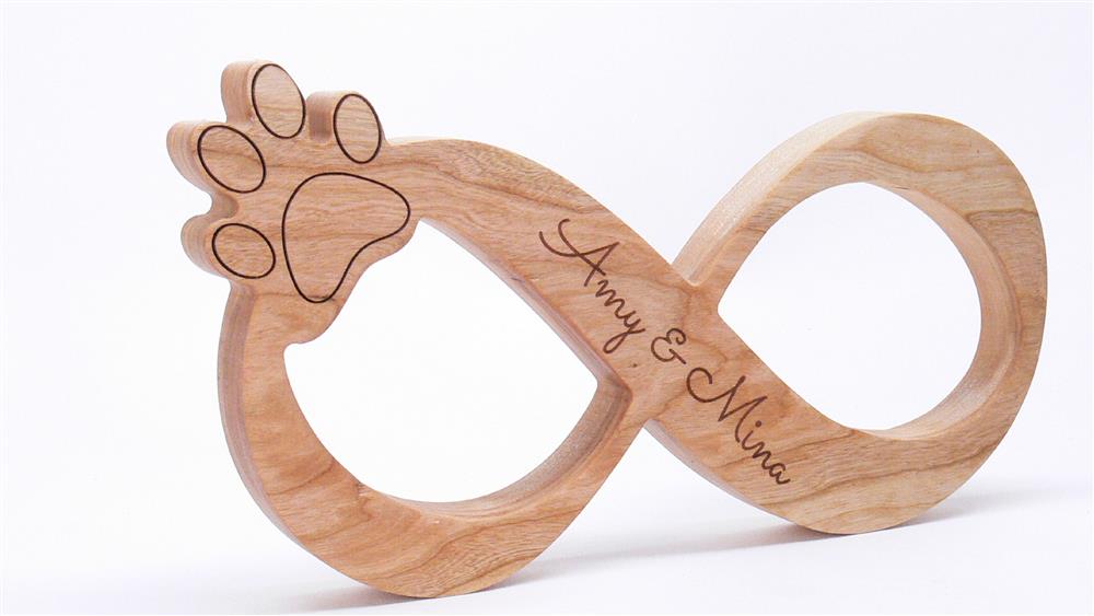 Unendlich Hundetatze