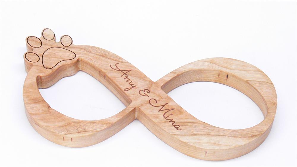 Unendlich Hundetatze