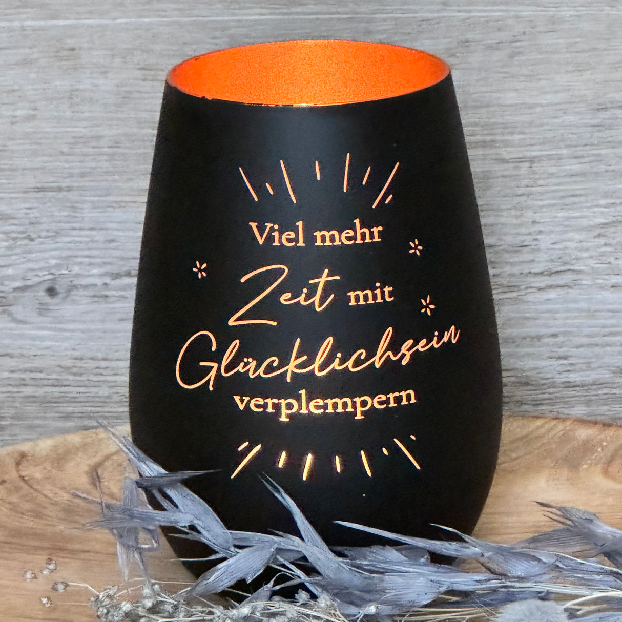 Deko Light - Viel mehr Zeit mit Glücklichsein verplempern