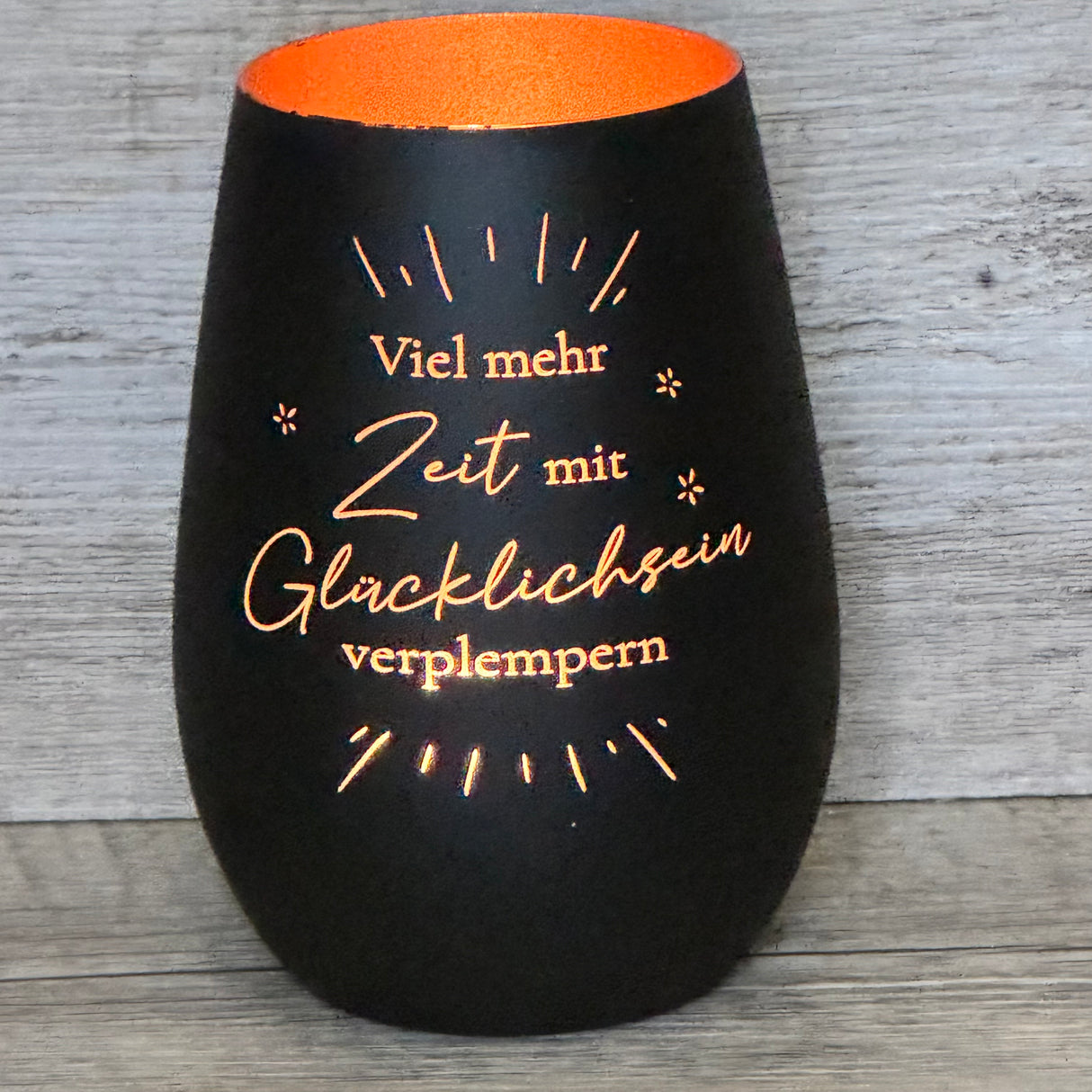 Deko Light - Viel mehr Zeit mit Glücklichsein verplempern