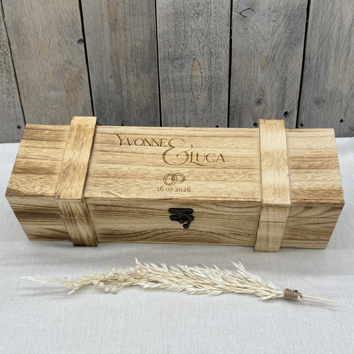 Personalisierte Weinkiste zur Hochzeit, Hochzeitstag & Jubiläum