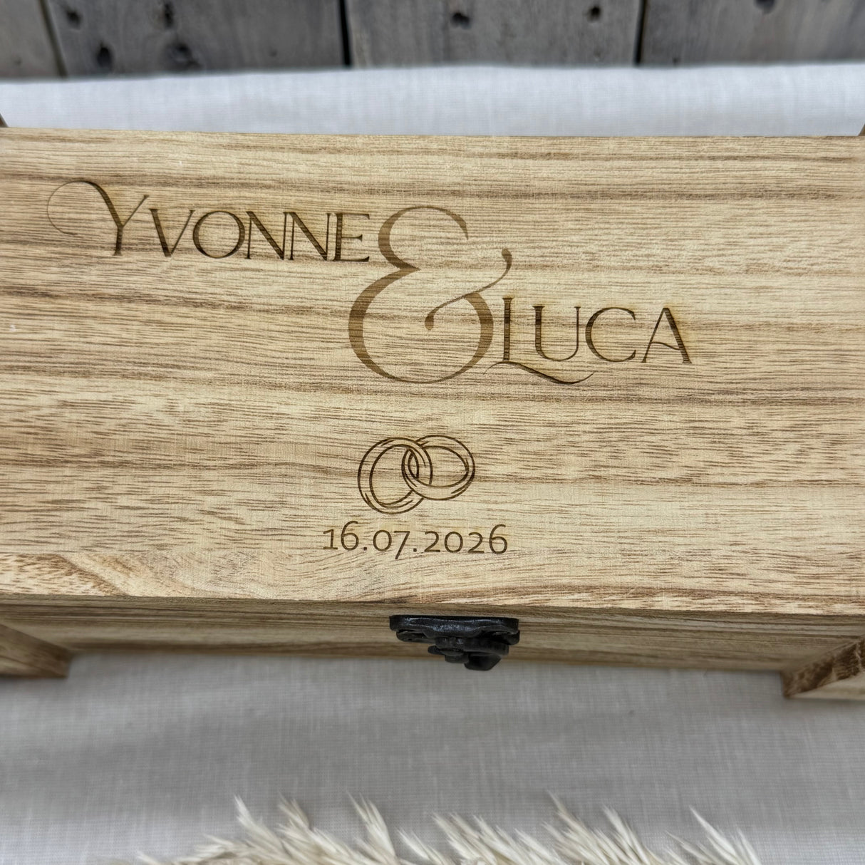 Personalisierte Weinkiste zur Hochzeit, Hochzeitstag & Jubiläum