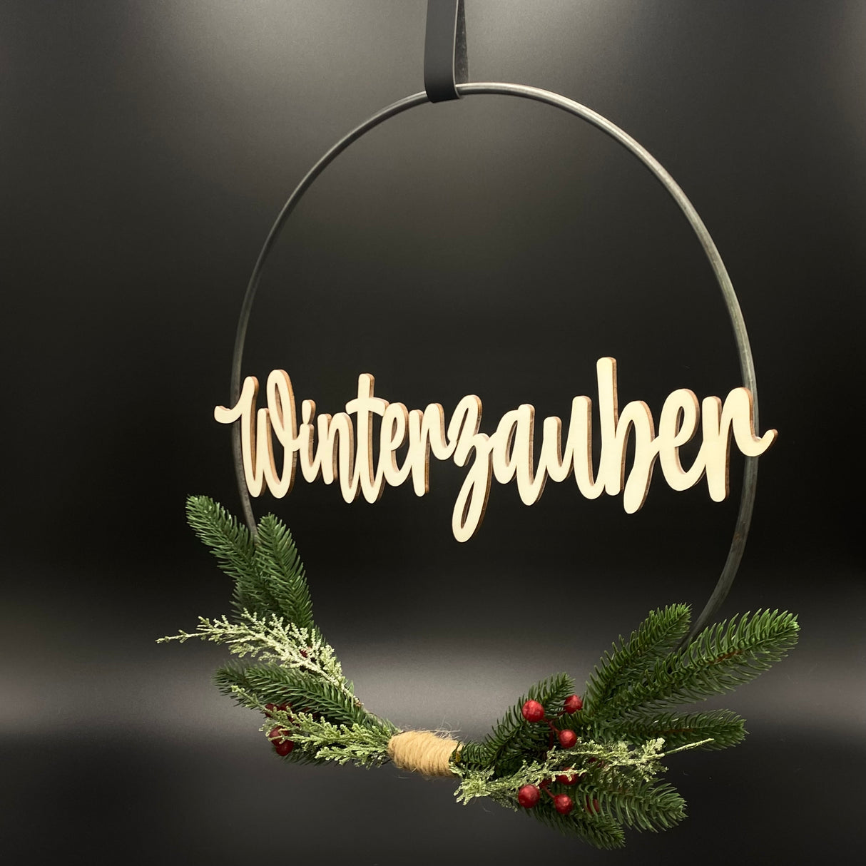 Christmas Loop Tannengrün, rote Beeren