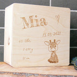 Erinnerungsbox Geburt, Lasergravur Giraffe, personalisiert