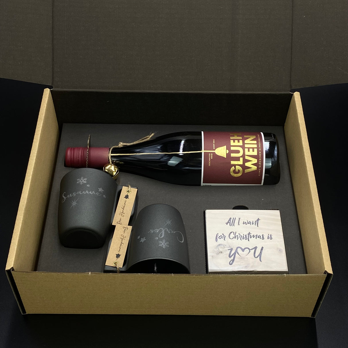 Geschenkpaket Glühwein, rot, personalisierbar