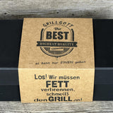 Geschenkpaket 'Grillgott', personalisierte Grillzange und Weinflasche Grillgott