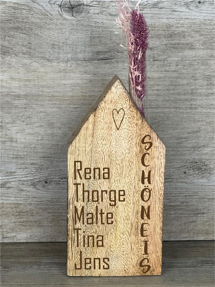 Haus aus Mangoholz mit Reagenzglas und Trockenblumen, personalisierbar