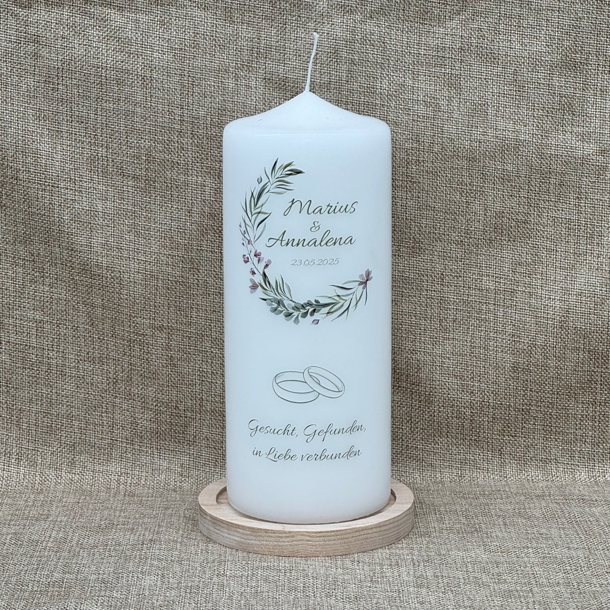 Personalisierte Hochzeitskerze mit Namen & Datum