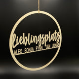 Deko Ring Lieblingsplatz mit Wunschnamen, 38cm