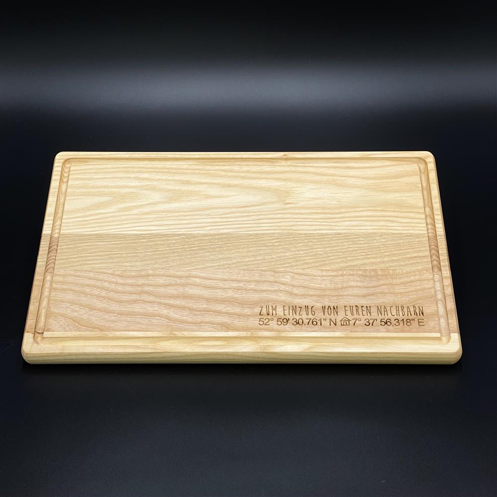 Schneidbrett Kernesche mit Saftrille, 40 x 25 cm