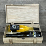 Weinkiste für zwei Flaschen Wein, Beschriftung 'Zum Einzug', personalisierbar
