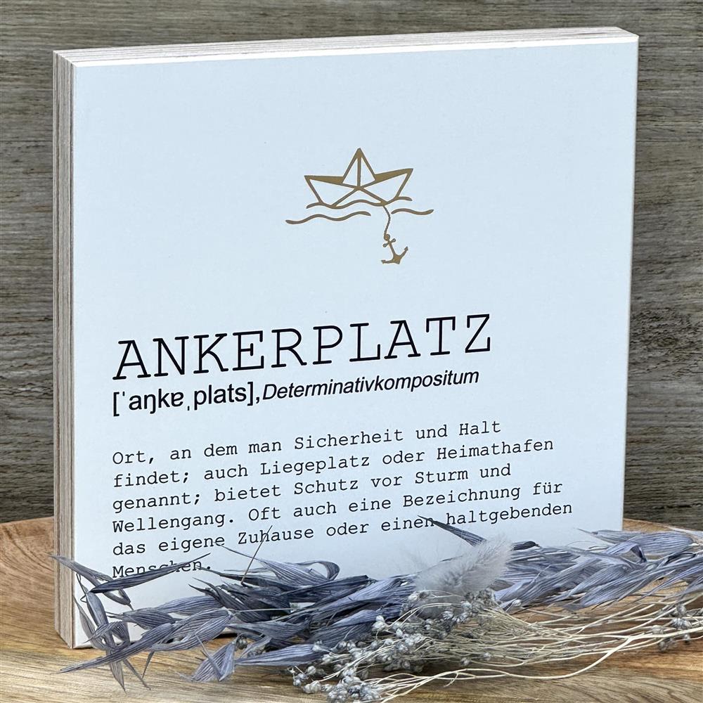 Wooden Block - Ankerplatz mit Goldprägung