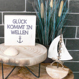 Wooden Block - Glück kommt in Wellen