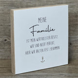 Wooden Block - Meine Familie ist mein wertvolslter Besitz mit Goldprägung