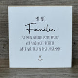 Wooden Block - Meine Familie ist mein wertvolslter Besitz mit Goldprägung