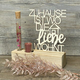 Deko Aufsteller Deluxe Zuhause ist wo die Liebe wohnt, personalisierbar