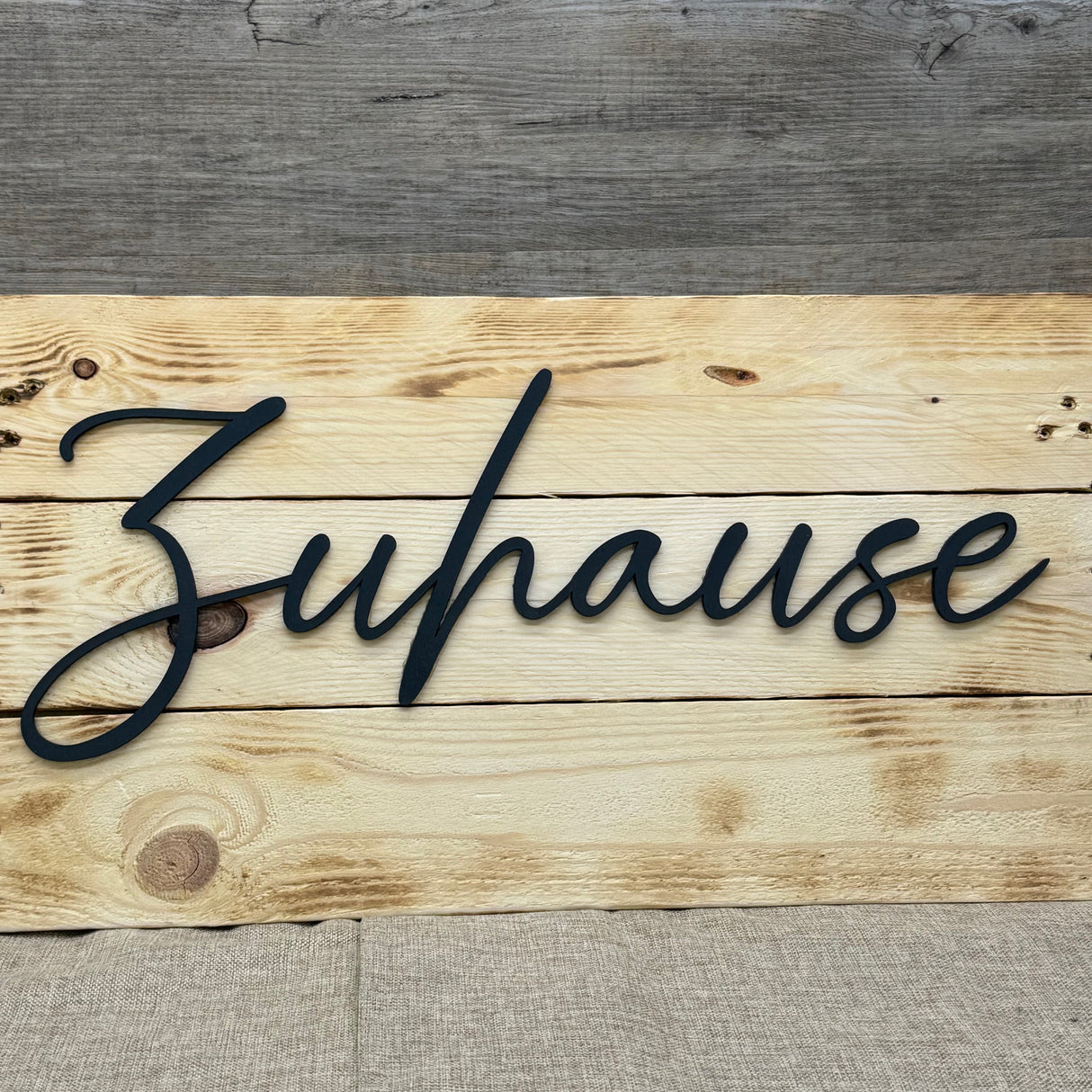 Holzschild Zuhause - Koordinaten