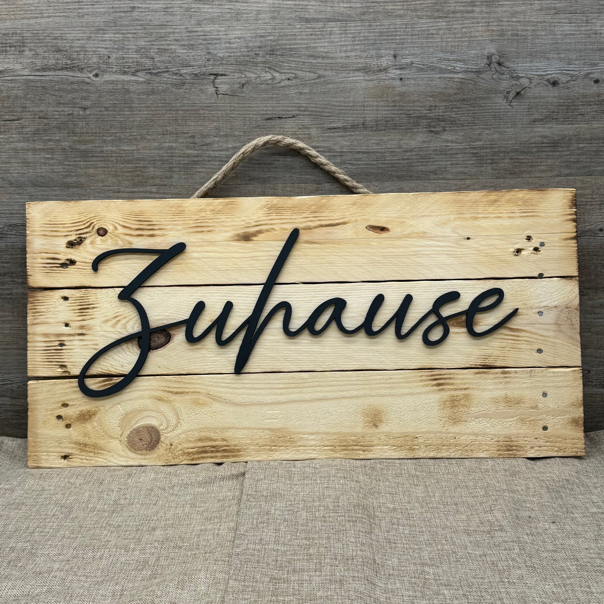 Holzschild Zuhause - Koordinaten