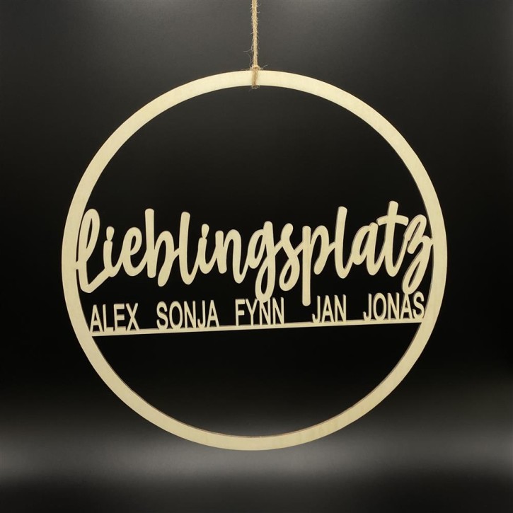 Deko Ring Lieblingsplatz mit Wunschnamen, 38cm