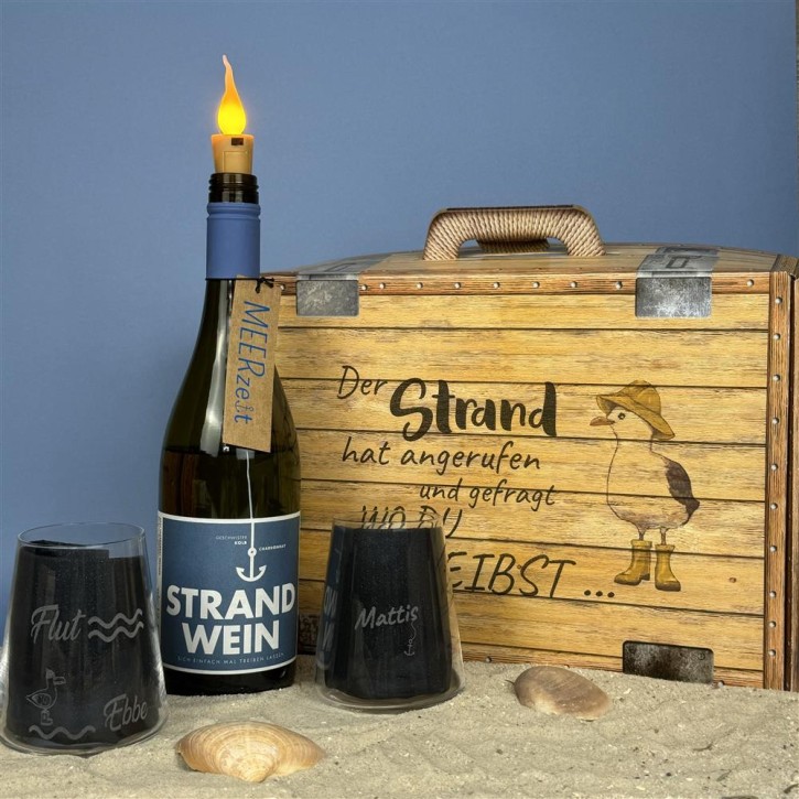 Geschenkpaket "Der Strand hat angerufen und gefragt wo Du bleibst...", groß, Strandwein Chardonnay, inkl. LED Kerzenlicht