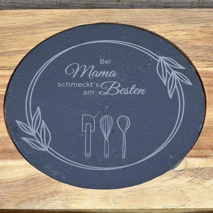 Servierplatte mit Messer, Bei Mama schmeckts am Besten
