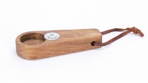 Flaschenöffner Eichenholz mit Lederband 0,33er Schlüssel