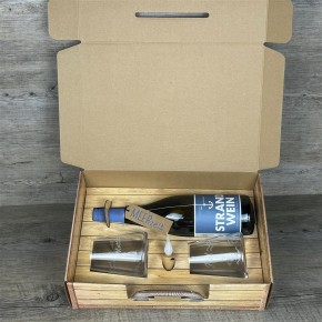 Geschenkpaket "Der Strand hat angerufen und gefragt wo Du bleibst...", groß, Strandwein Chardonnay, inkl. LED Kerzenlicht