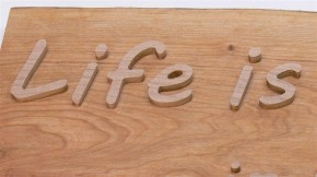 Holzschild Life is better in the Hot Tub